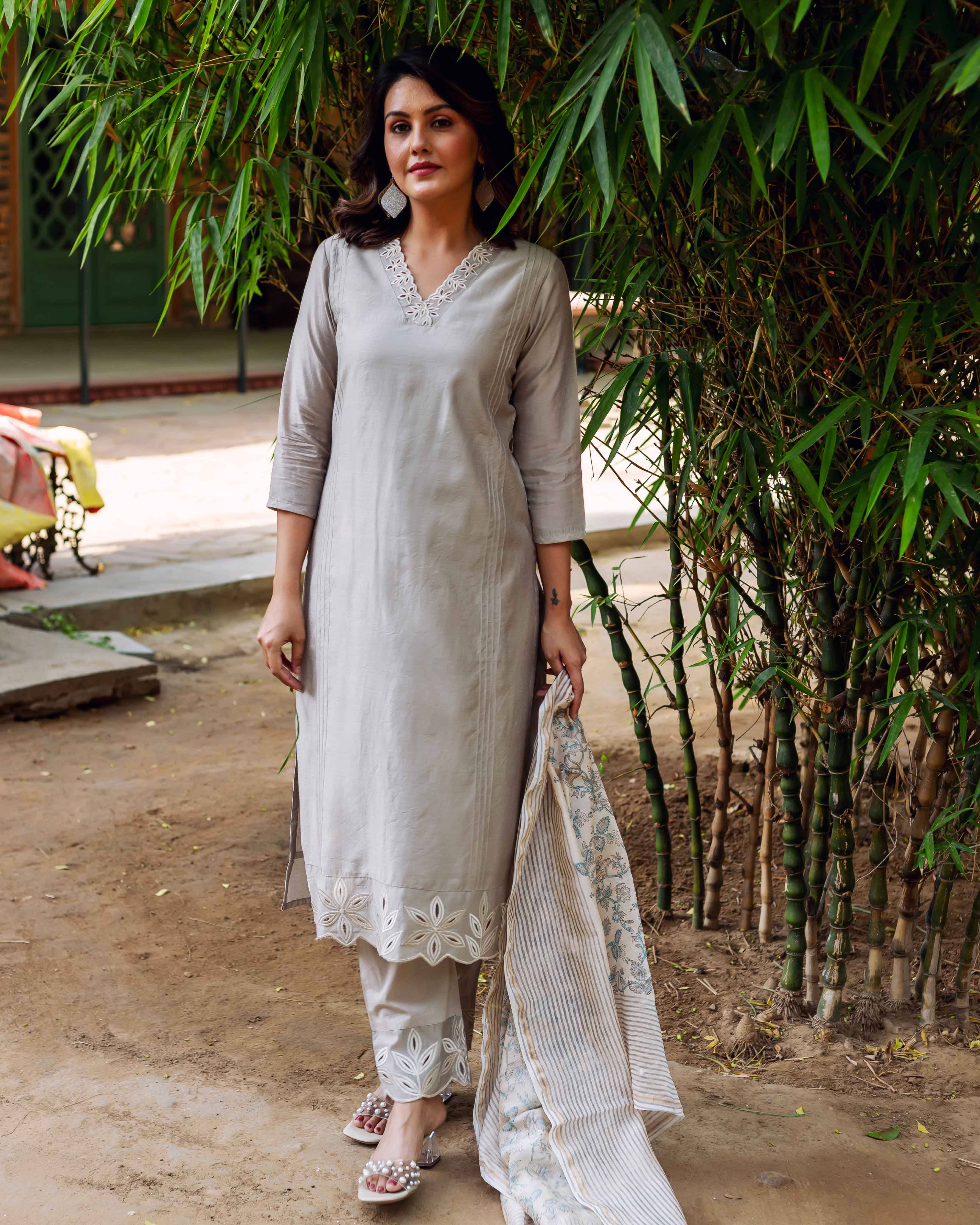 Full-length model in silver mist chanderi silk kurta set with embroidery and printed dupatta.
