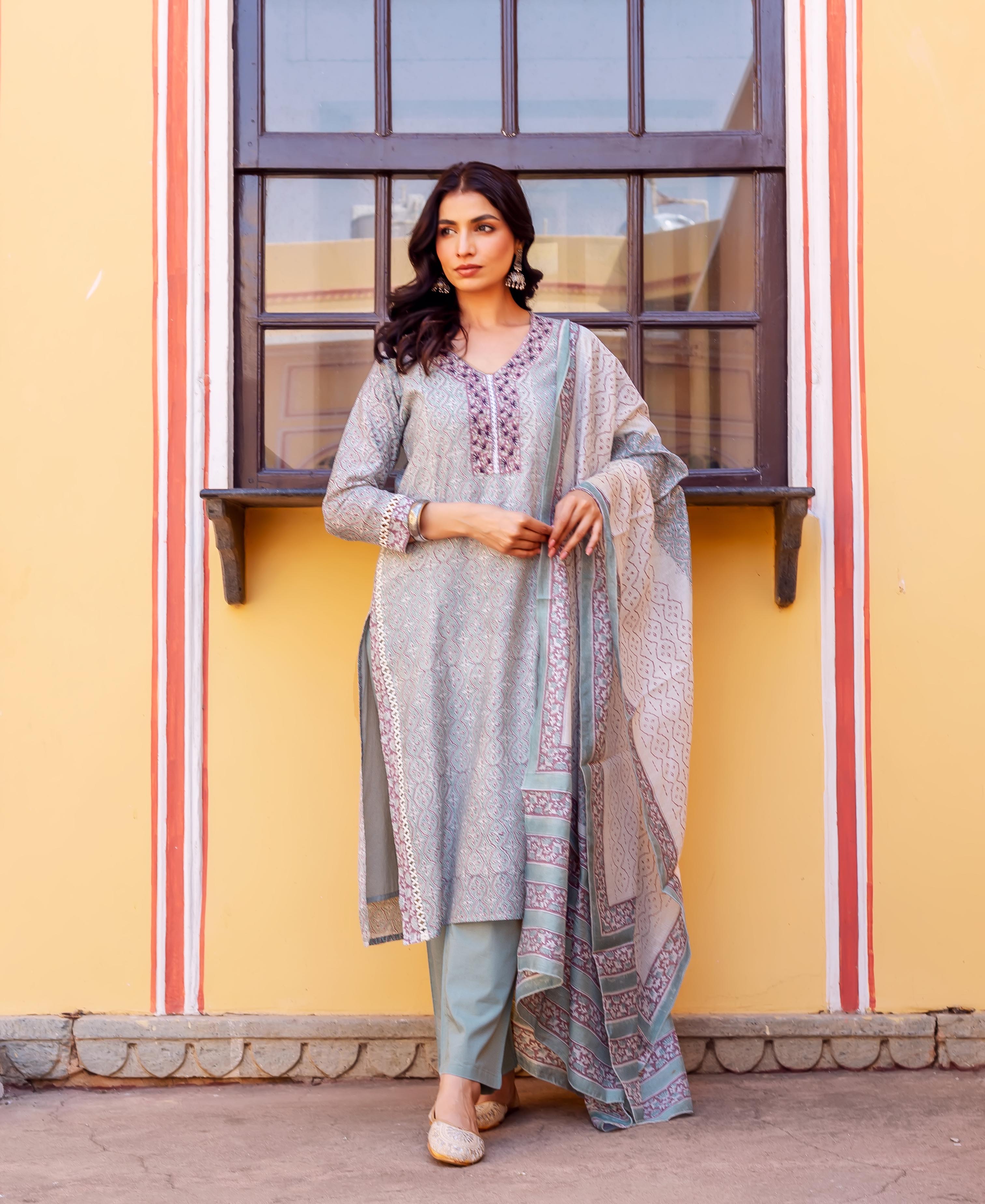 Model wearing Ishita Grey Block-Printed Chanderi Kurta set with matching pants and patterned dupatta.