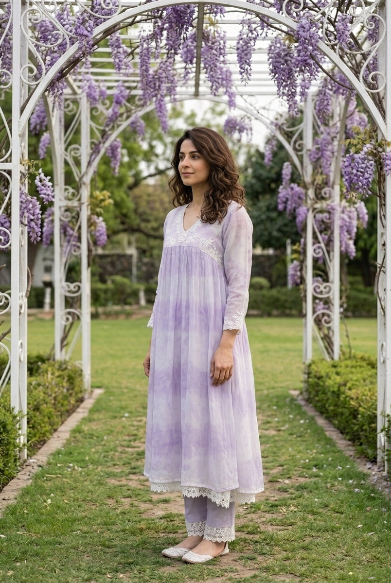 Lilac Tie-Dye Organza Kurta Set with Pants & Dupatta — view 4