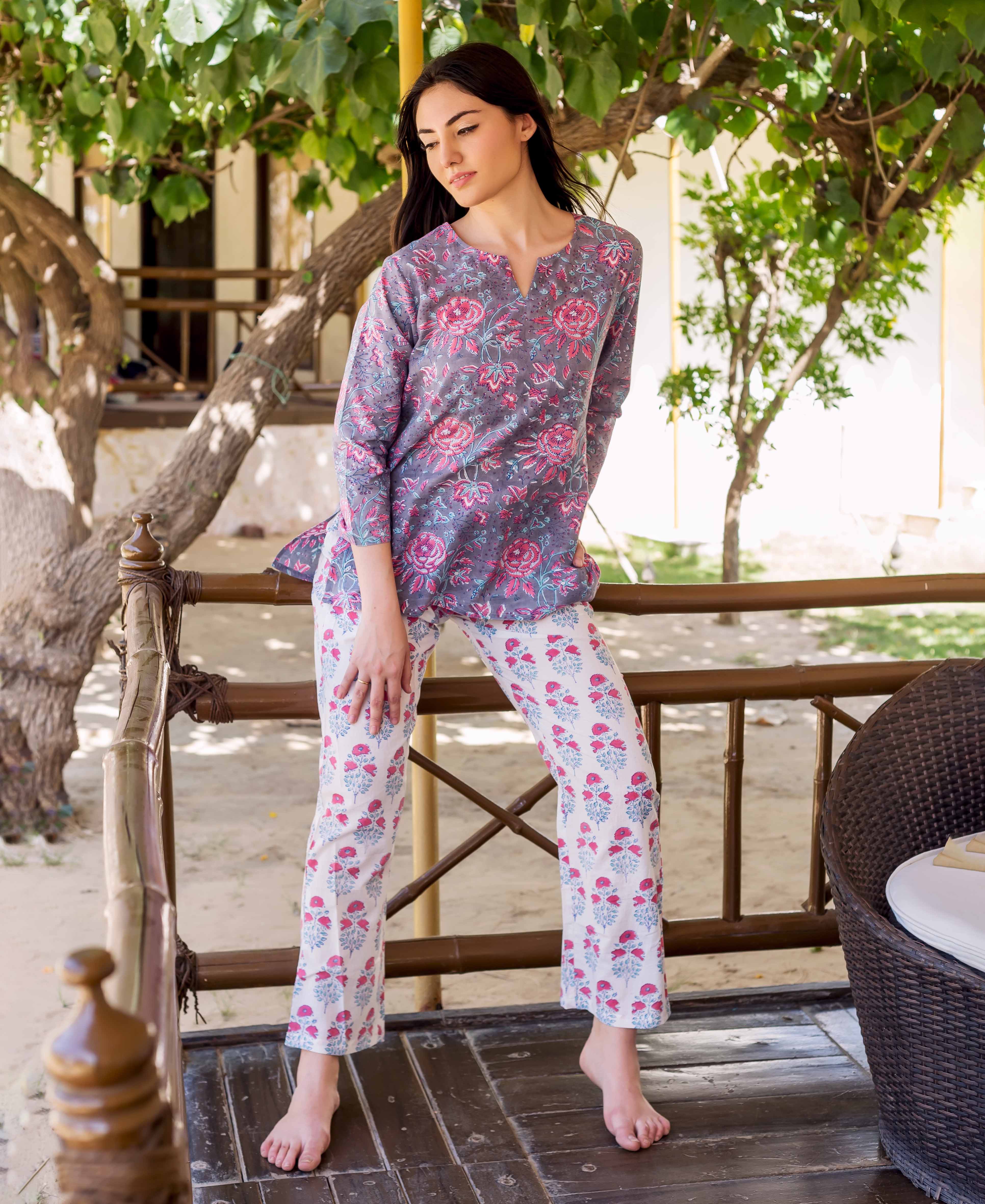 Front view model in grey and pink hand block printed floral lounge wear set.