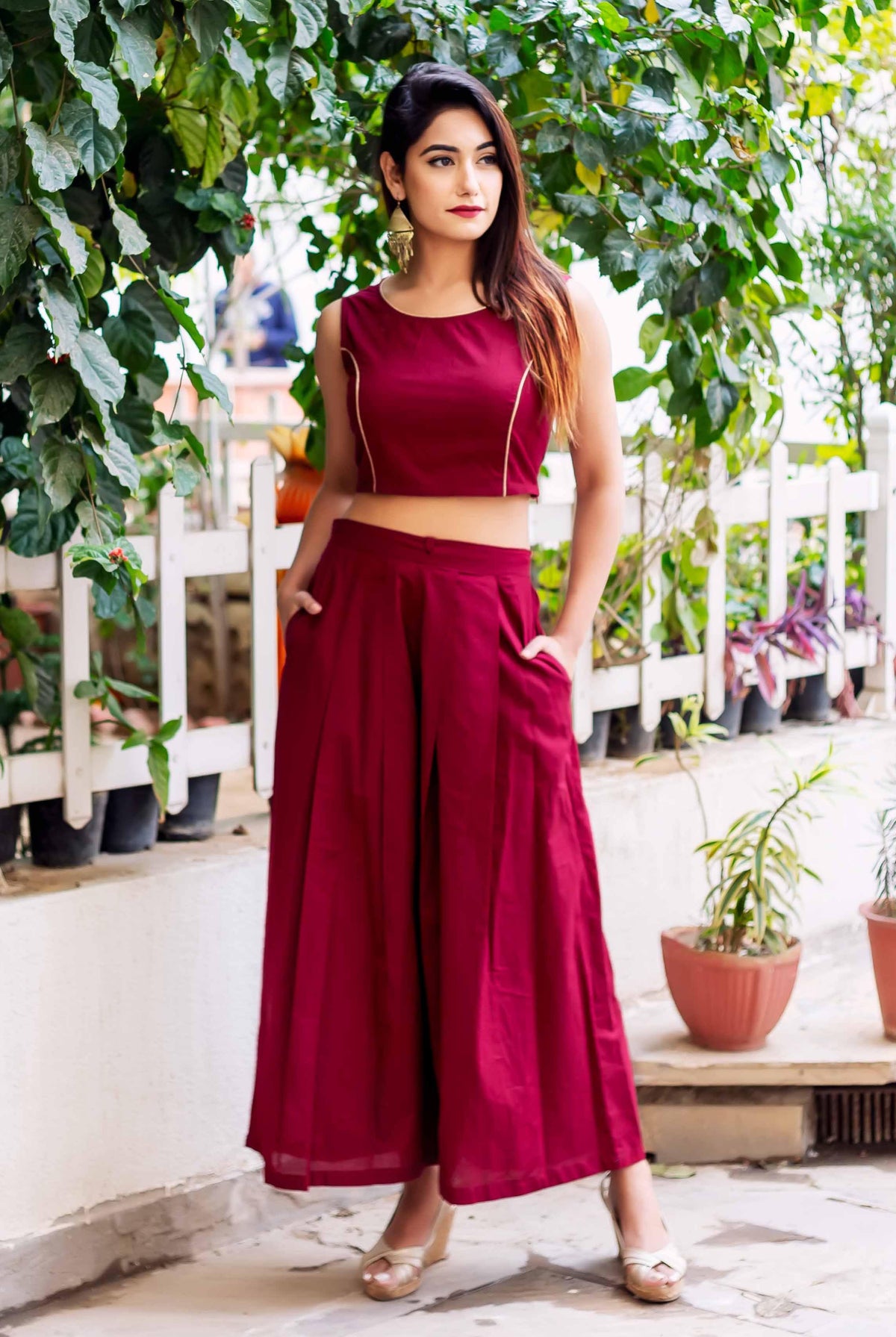 Sleeveless Crop Top for women online