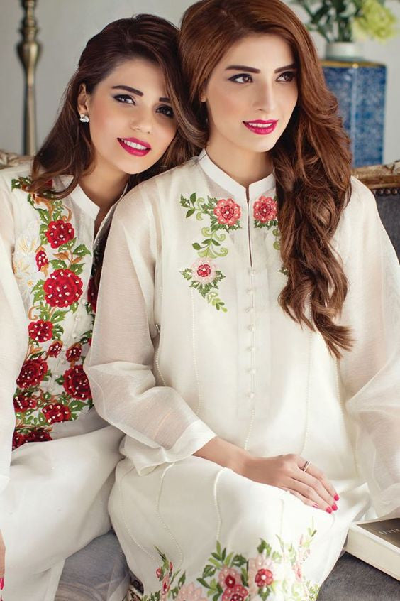 The Latest Designs in This Festive Season
