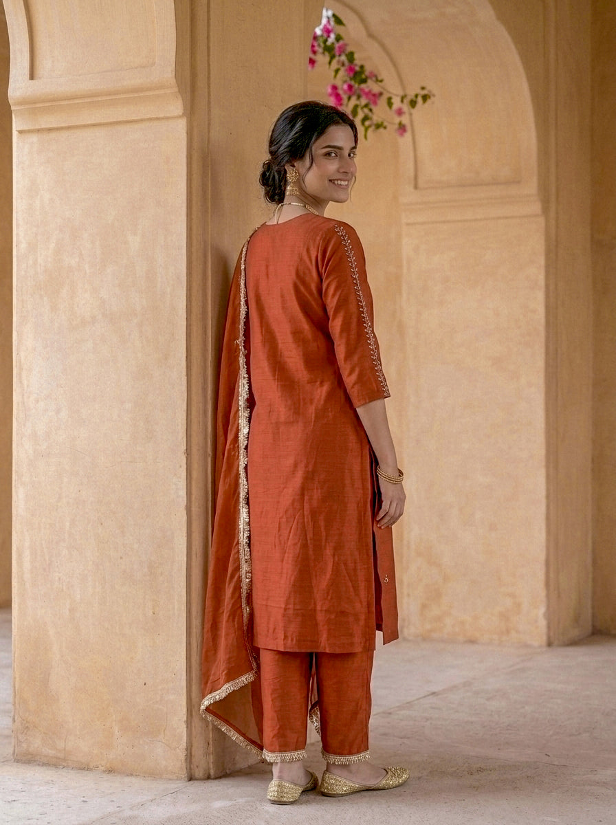 Rust Silk Chanderi Kurta with Cotton Pants & Organza Dupatta — view 4
