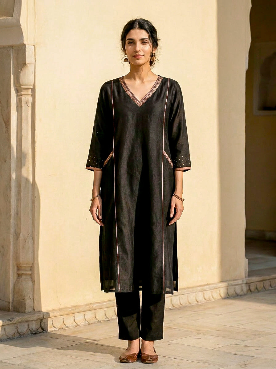 Black Embroidered Silk Chanderi Kurta Set with Pants & Dupatta — back view