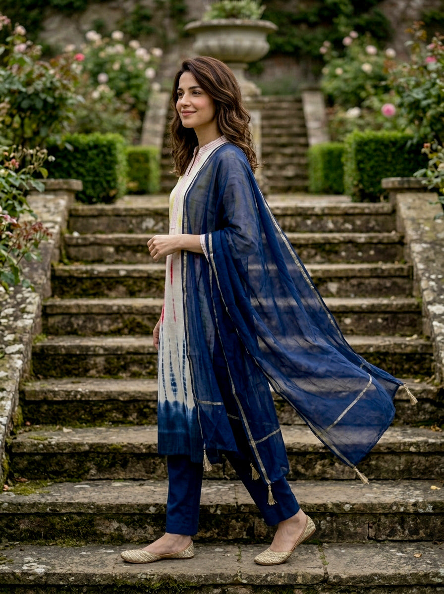 Ivory Tie-Dye Cotton Kurta with Blue Pants & Chanderi Dupatta — view 4